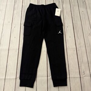NWT Nike Air Jordan Jumpman Cargo Boy's Medium Black Joggers 95B087